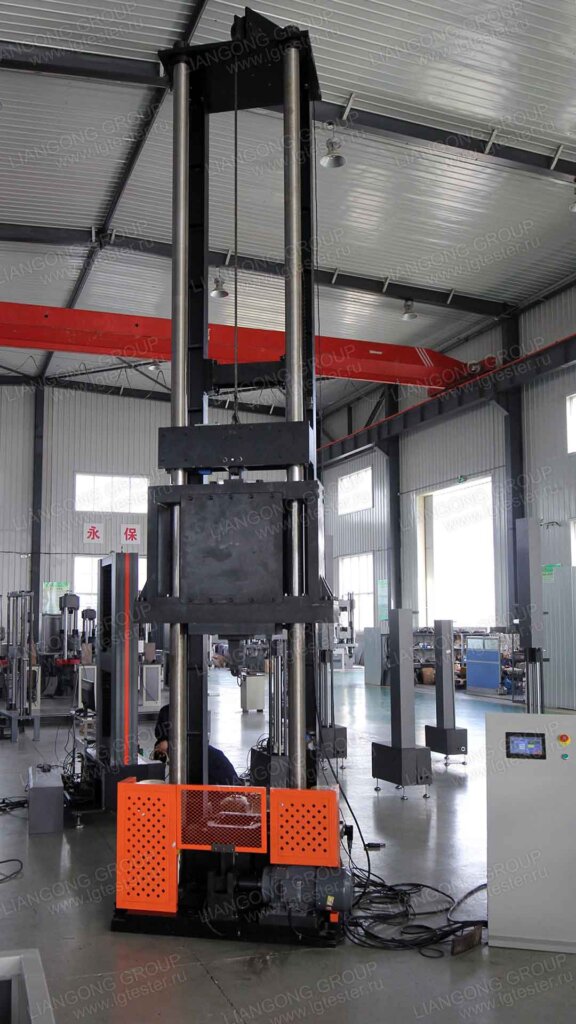 Копер для испытания падающим грузом (DWTT) материалов трубопроводов 2 JL 30000 в производстве1WM